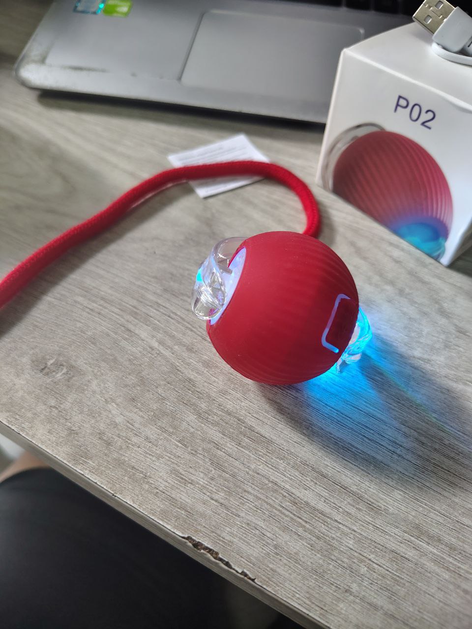 Pelota Electrónica Giratoria Mediana Recargable Usb C Ze-cfy